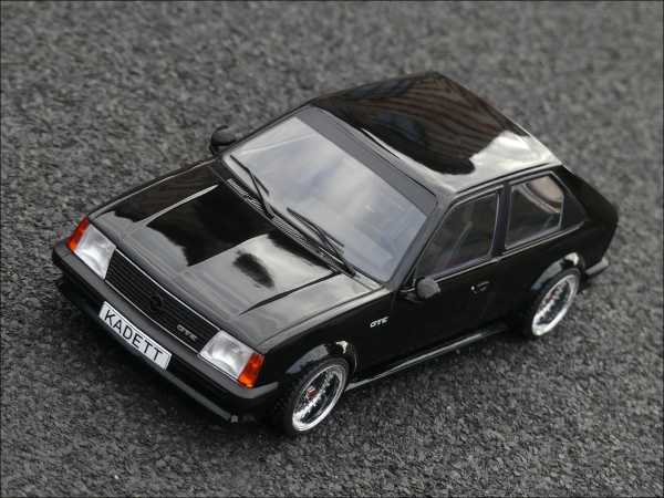 1:18 Opel Kadett D GTE schwarz 1983 inkl OVP